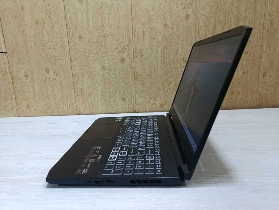 Продается  игровой ноутбук acer nitro