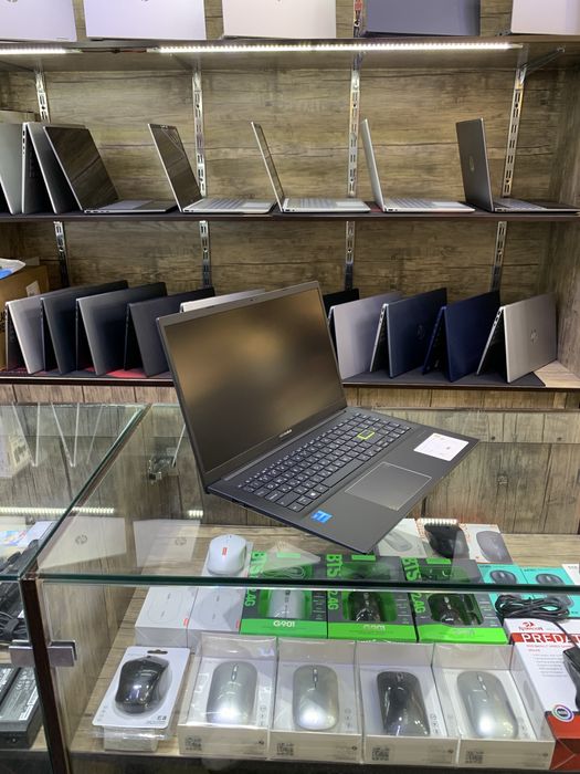 Asus Vivobook 15