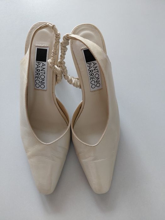 Pantofi dama bej