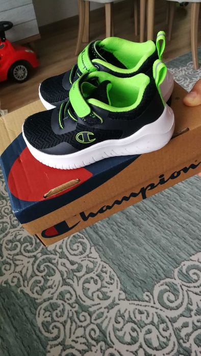 Бебешки маратонки adidas и nike