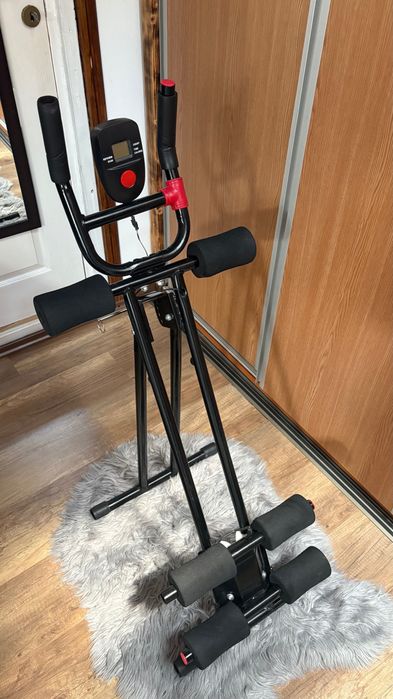 Aparat fitness abdomen cu ecran digital – Ca nou, nefolosit