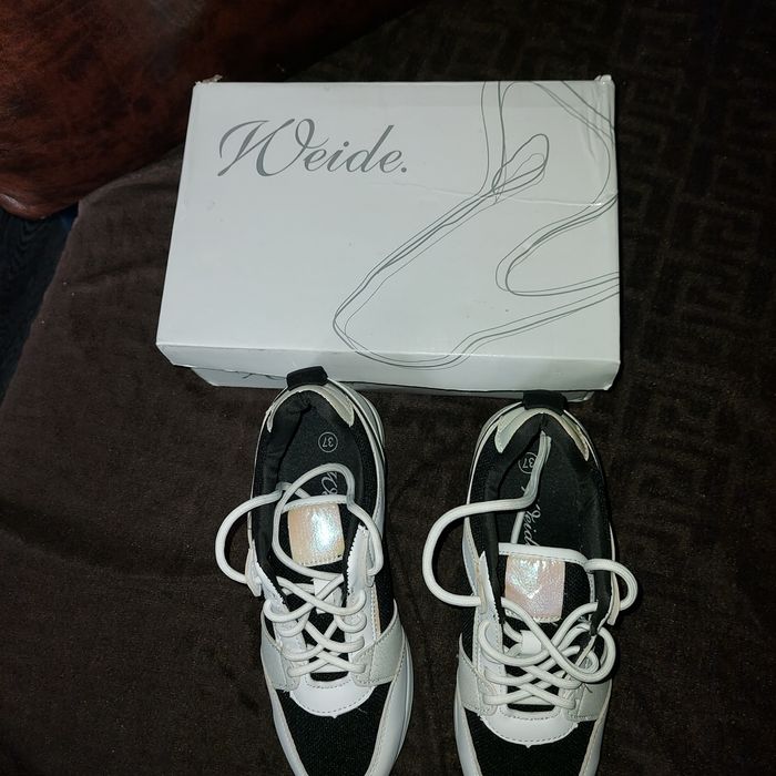 Дамски Маратонки