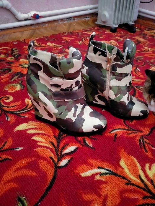 Камуфляж ботинки