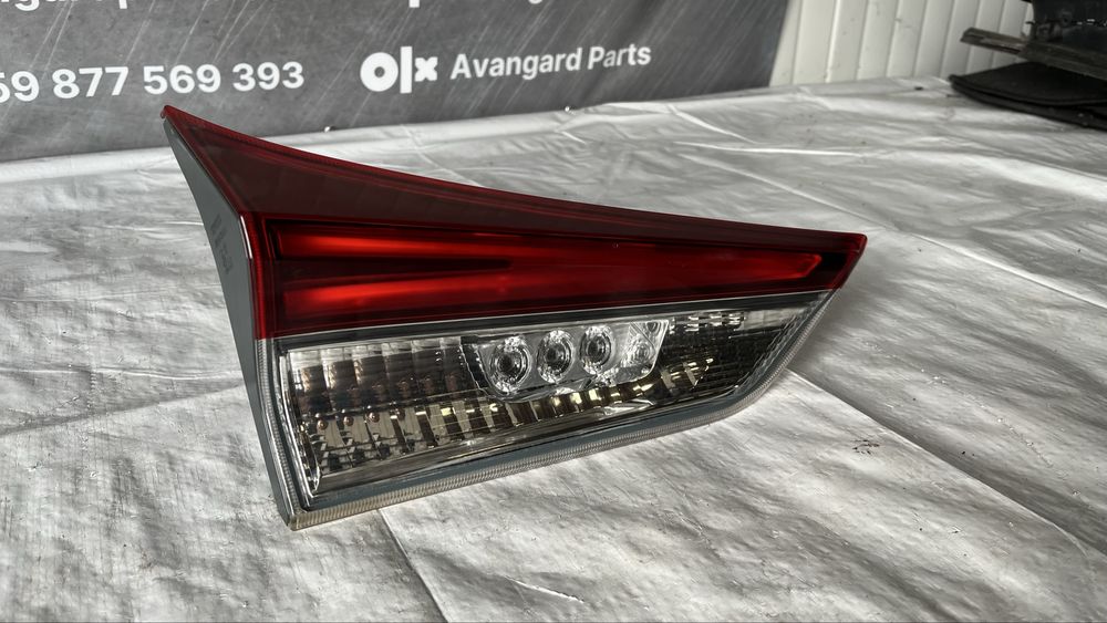 Десен стоп Toyota Auris 2 (2013-2019)