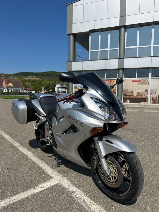 Vand Honda VFR V4