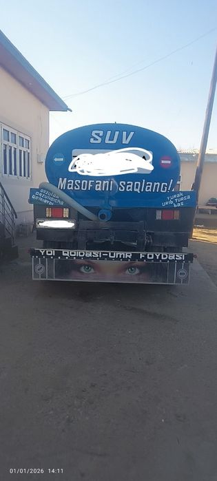 Gaz 53 Vodovoz sotiladi xolati udar 2 ta 100 metan gaz baloni bor