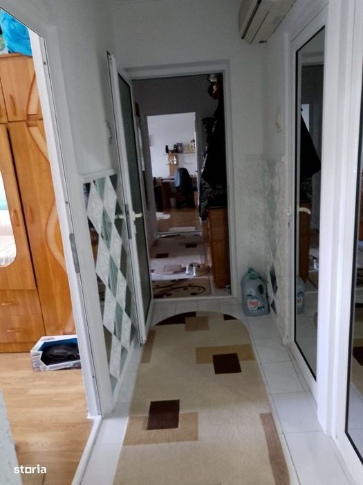 De Vanzare Apartament cu 3 camere zona Progresu