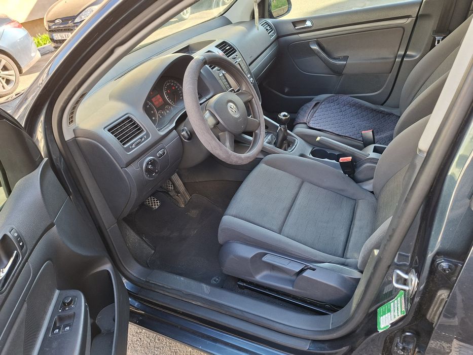 vw golf 5 an 2006 stare impecabilă