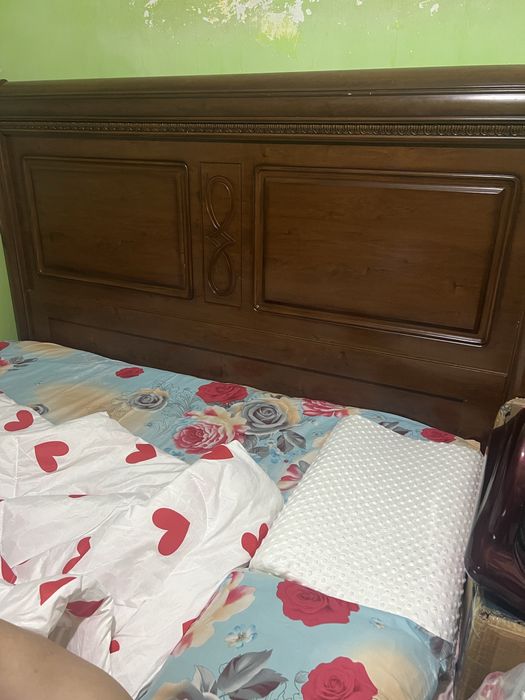 Кровать двух спальная