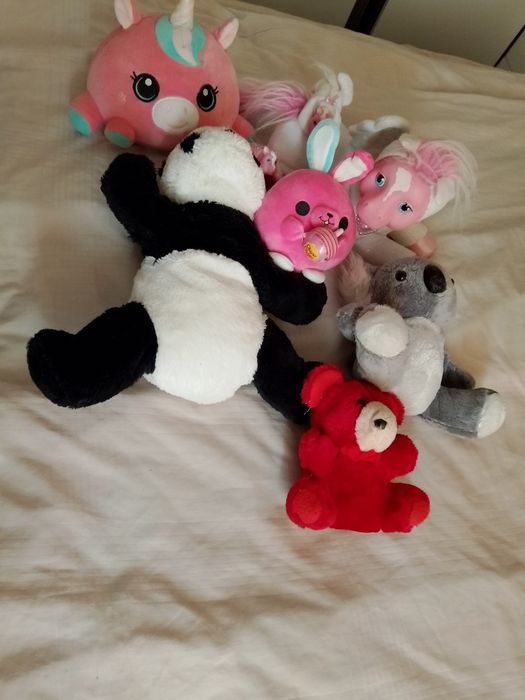 Плюшени играчкии