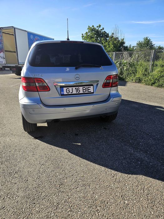 MERCEDES-BENZ B-Class 0 — imagine 4
