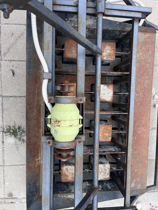 Пескоблочный аппарат