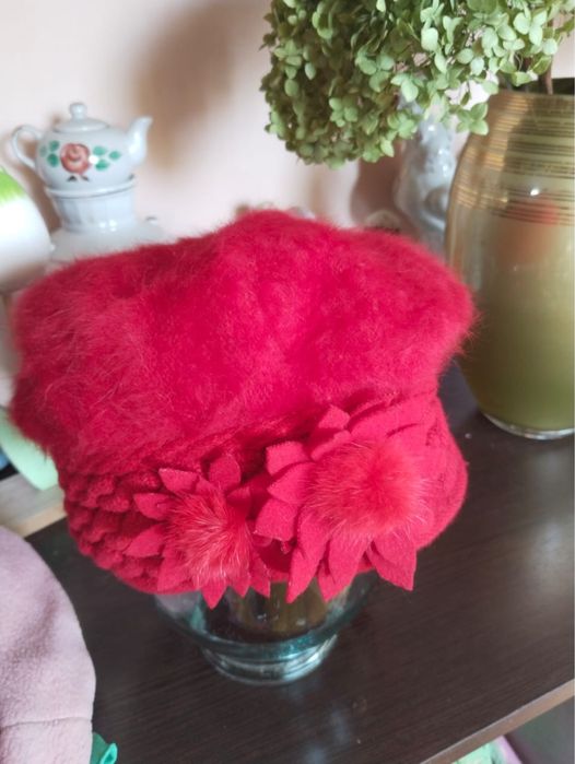 Продам берет с утеплителем