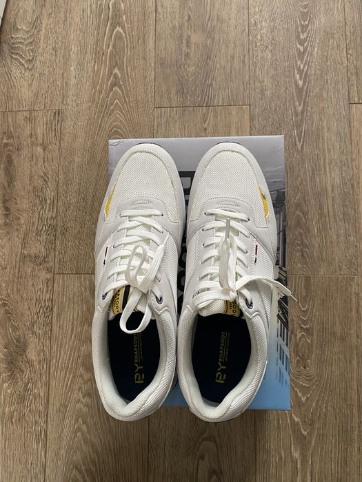 Мужские кроссовка