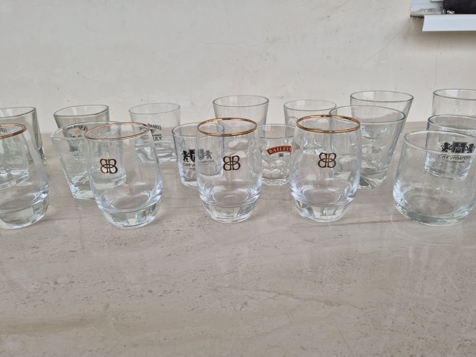 Нови чаши за уиски