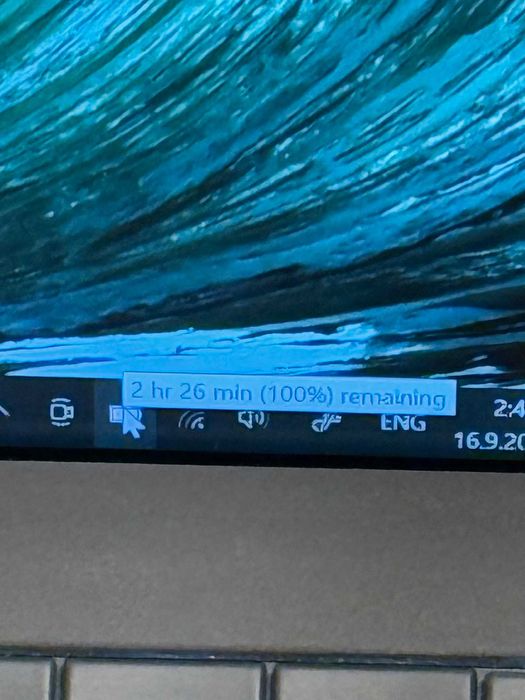 Microsoft Surface Pro 4 i5-4300U/4RAM/128SSD/Intel HD/2K QHD Touch