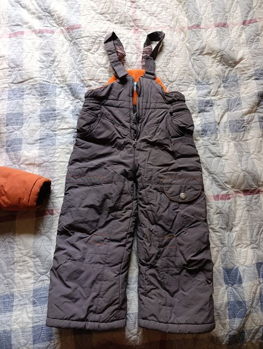 Комбинезон -штаны и куртка