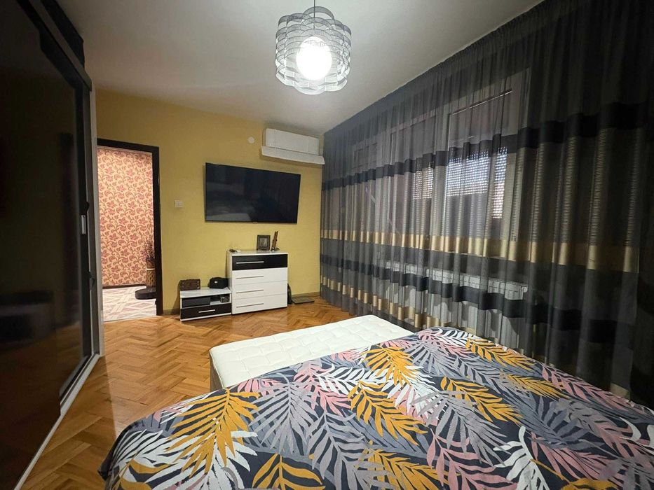 Продава се Четиристаен апартамент в Видин, Петко Каравелов - 130 кв.м за 981 €/кв.м - Снимка #9