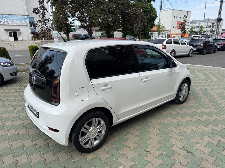 VOLKSWAGEN Up 2019 — imagine 3