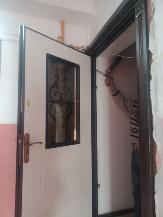 Установка Железных дверей