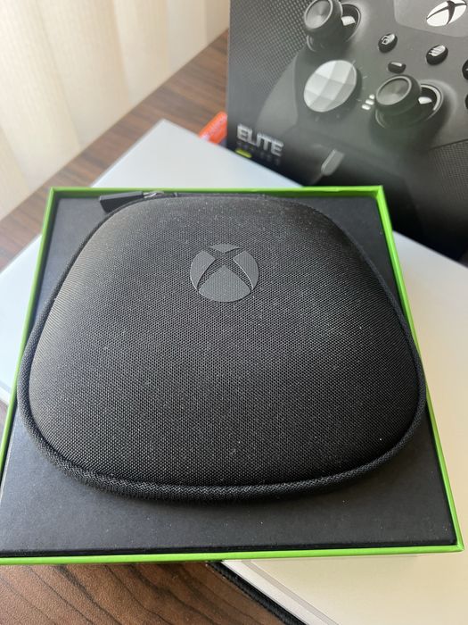 Xbox Elite Series 2 – Пълен комплект, много запазен