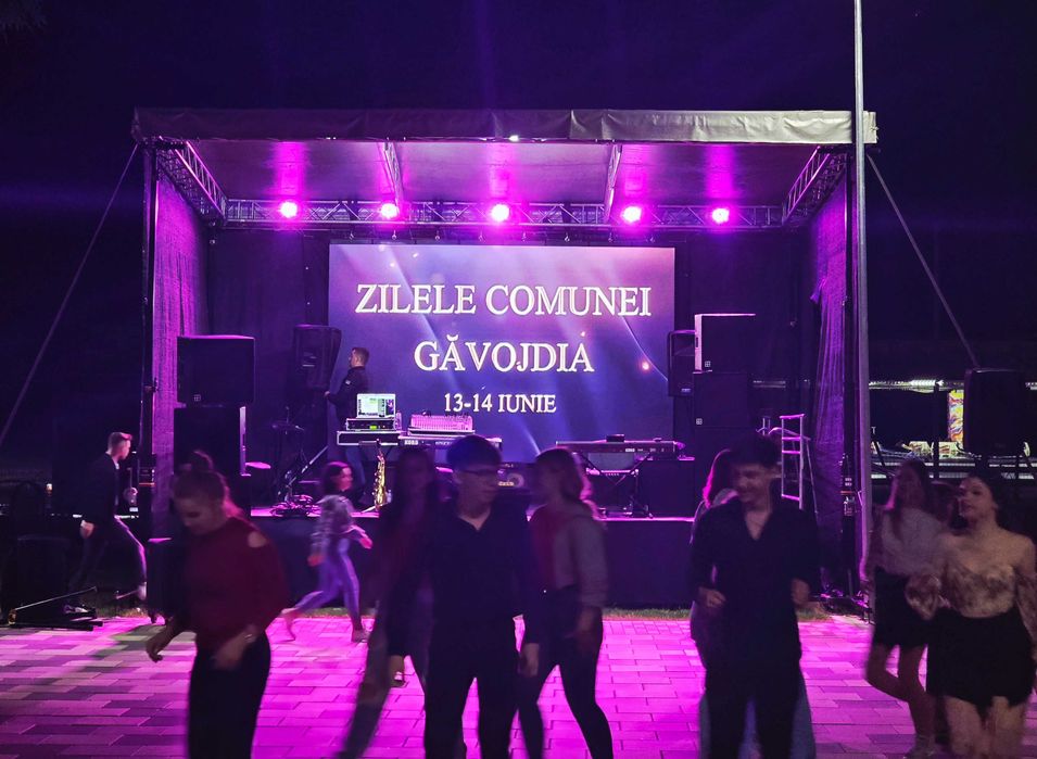 Ecran LED Profesional Indoor P2.6 - 4x2,5M