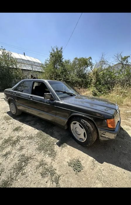 Мерседес 190