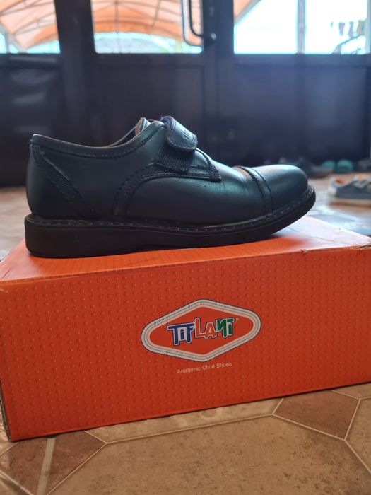 Детская обувь для мальчика .