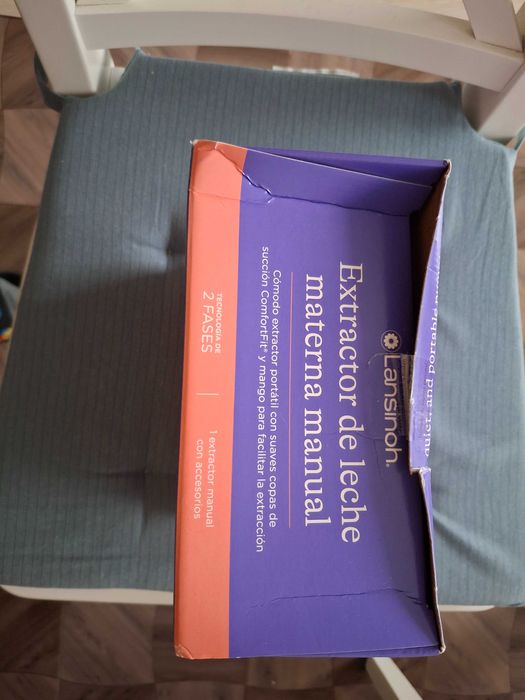 Pompa manuala Lansinoh - noua