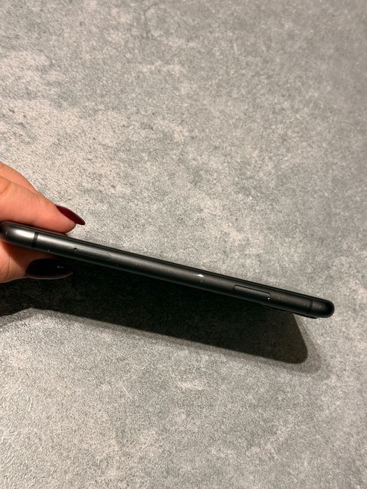 Apple iPhone 11 64GB