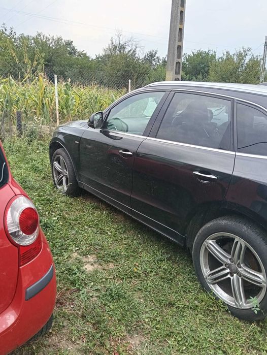 VAND Debmenbrez Audi Q5 S-Line 2.0 190 CP Automat Quattro Euro 6 2015