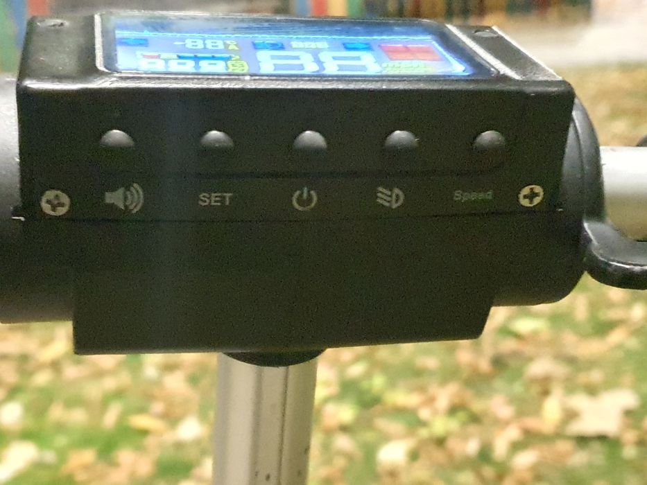 Trotineta pliabila si usoara, pretabila si pt copii, suspensie fata/sp