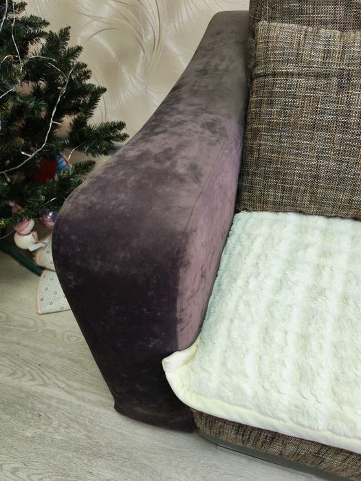 Диван для гостиной