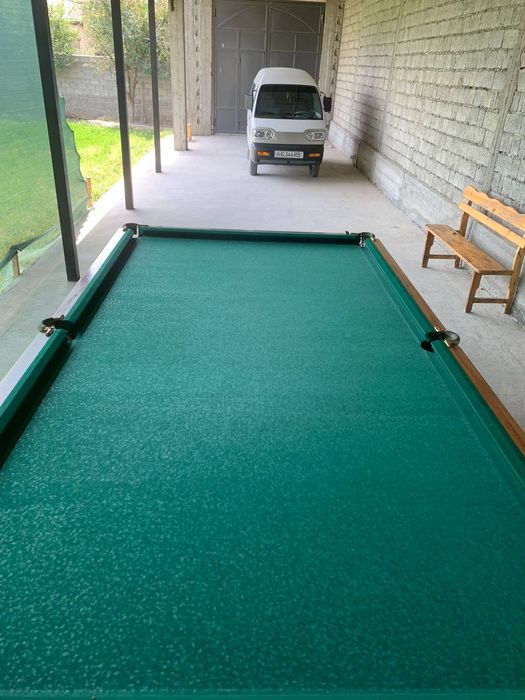 Tennis stol va bilyart sotiladi