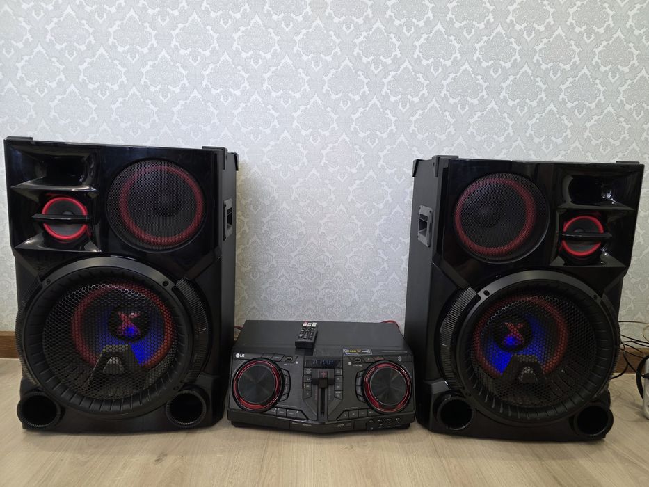Продам Музыкальный центр LG 3500 W