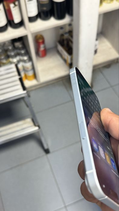 Iphone 15 128GB - употребяван
