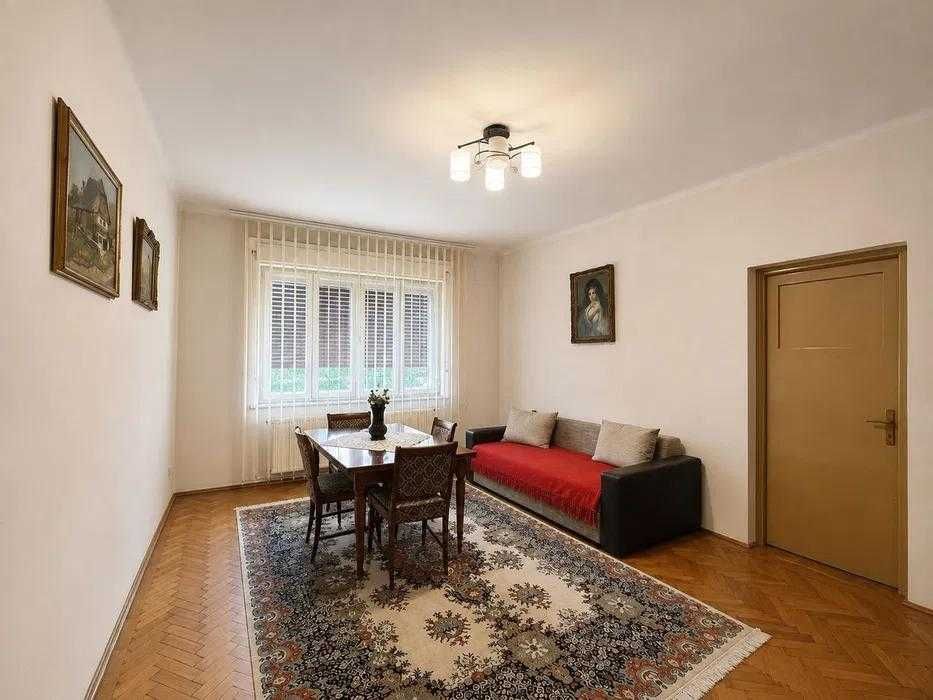 Apartament 3 camere în vilă, ultracentral, 94 mp utili, Str. Bisericii Ortodoxe, Cluj-Napoca – direct de la proprietar