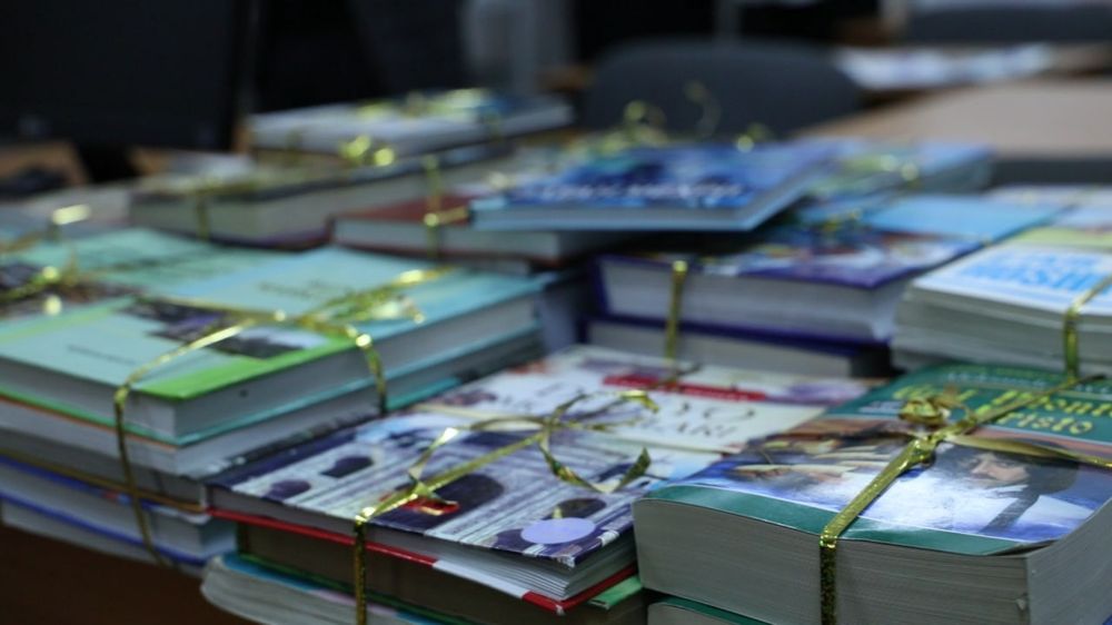 Распечатка книг/Китоб чикзиб берамиз/Kitob chop etish/ Muqova qlish /