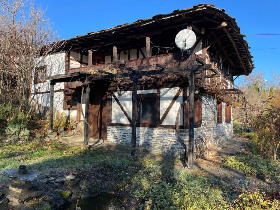 Продава се Къща в с. Лешница, Област Ловеч - 145 кв.м за 414 €/кв.м - Снимка #2