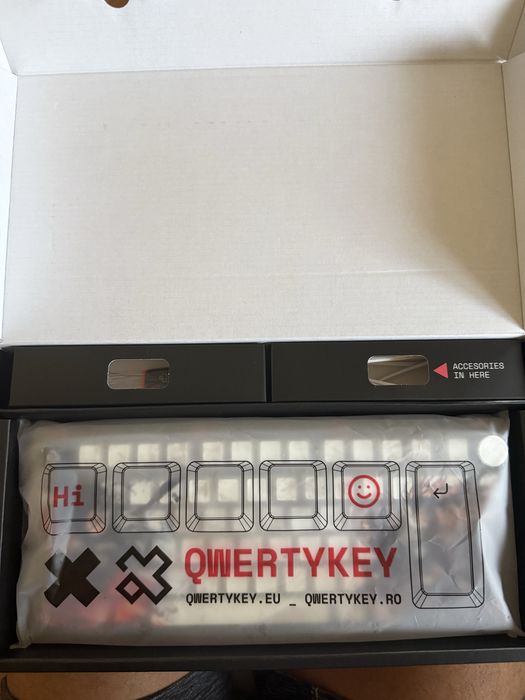 Tastatura QWERTYKey 75 HE