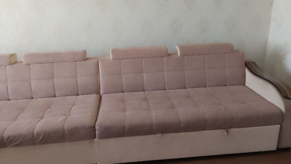 Диван в хорошем состоянии