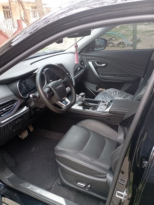Jetour x70 sotiladi