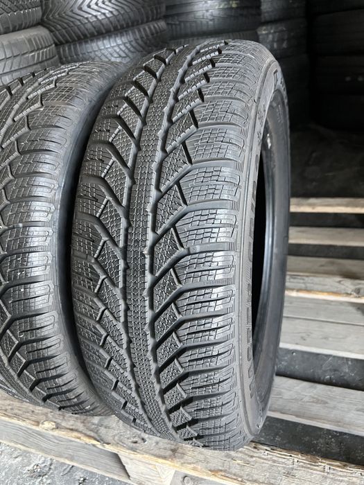 2 anvelope de iarna 205/60/16 Semperit 8 mm!