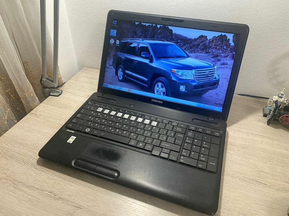 Toshiba AMD Triple core/SSD