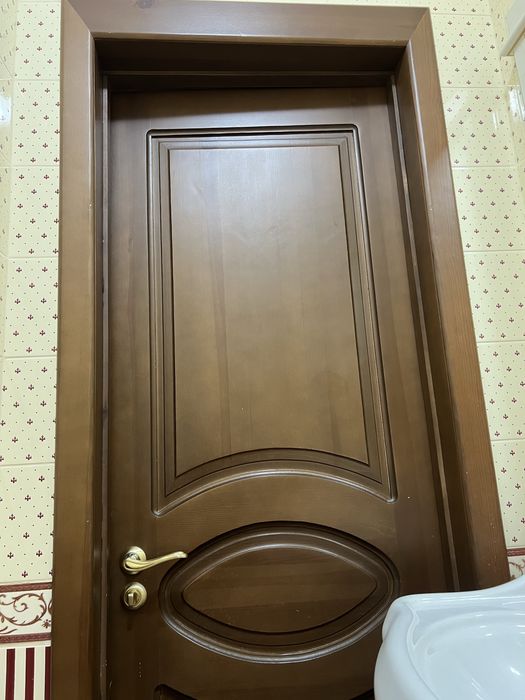 Качественные двери из чистого дерева