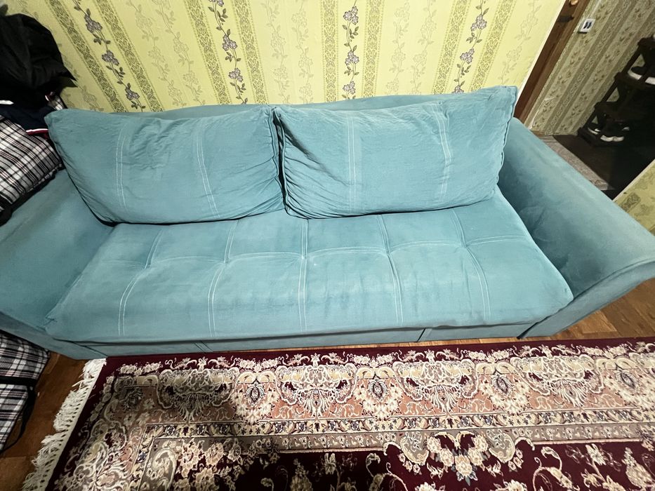Продам диван  в хорошем состоянии