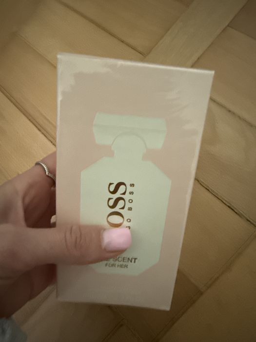 Vand parfum de dama