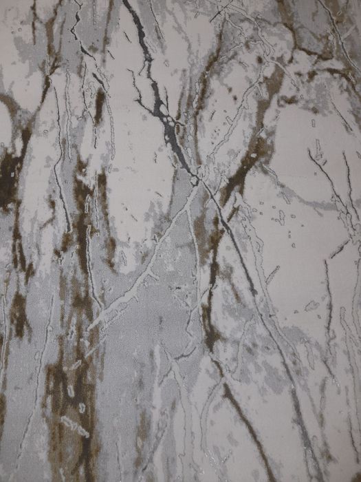 Янги гилам сотилади