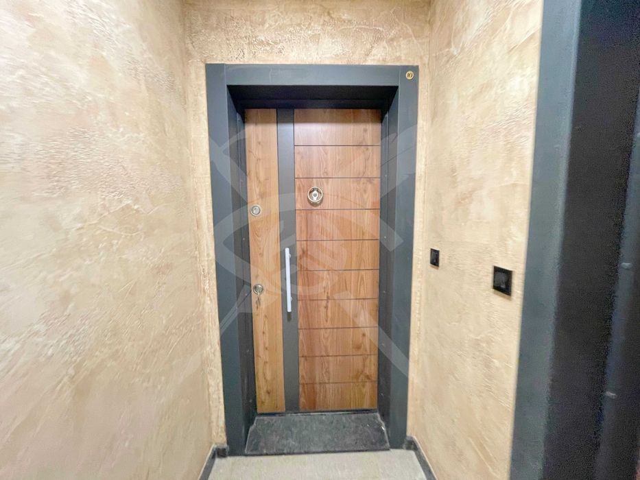 Продава се Тристаен апартамент в Пловдив, Кючук Париж - 139 кв.м за 1295 €/кв.м - Снимка #4