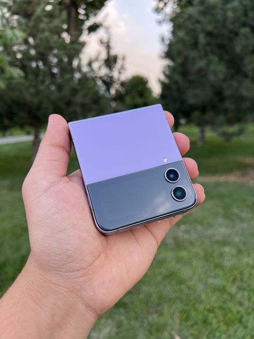 Samsung z flip 4 8/256Gb